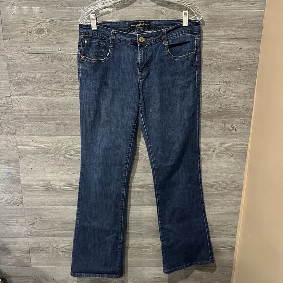 Southpole Jeans Juniors Size 11 Blue Straight Leg Mid Rise Denim 32x 31 - Picture 1 of 4